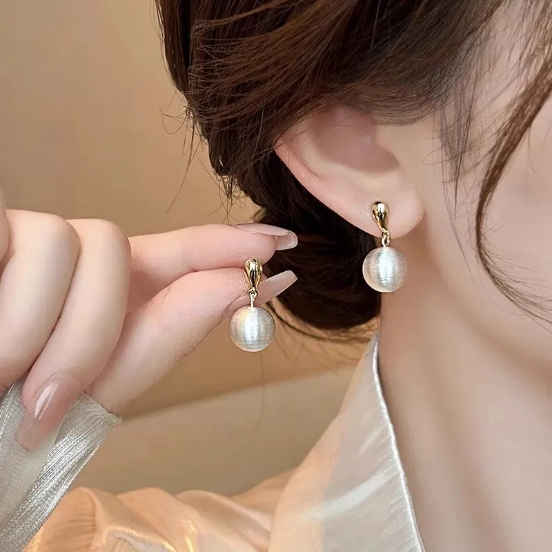 LIANGCAI Alloy Earrings Women's-1