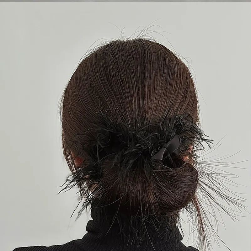 MISSJUJU Ostrich Feathers Hair Tie Women's-1