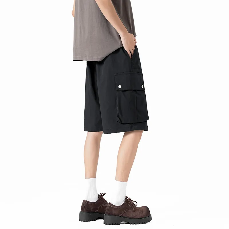 KW Cargo Shorts Unisex-3