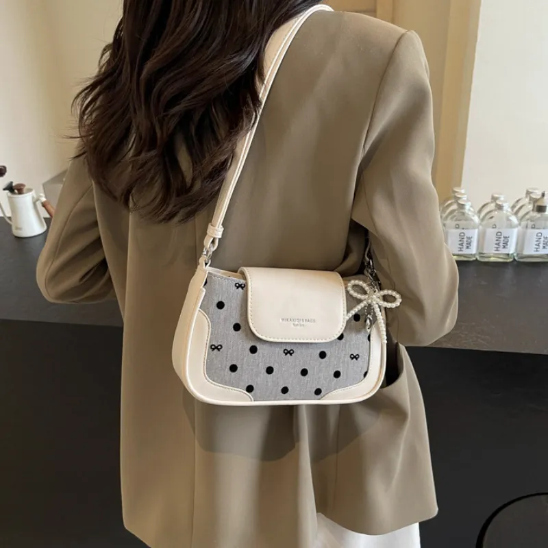 Juju Jimmy Acrylic Underarm Crossbody Bag, Shoulder Bag Regular Women's Silver/Black/White-13