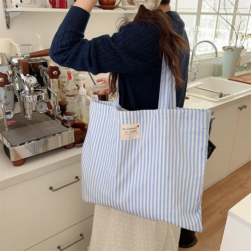 Juju Jimmy Fabric Shoulder Bag Large Size Women's Vertical Bar Blue-4
