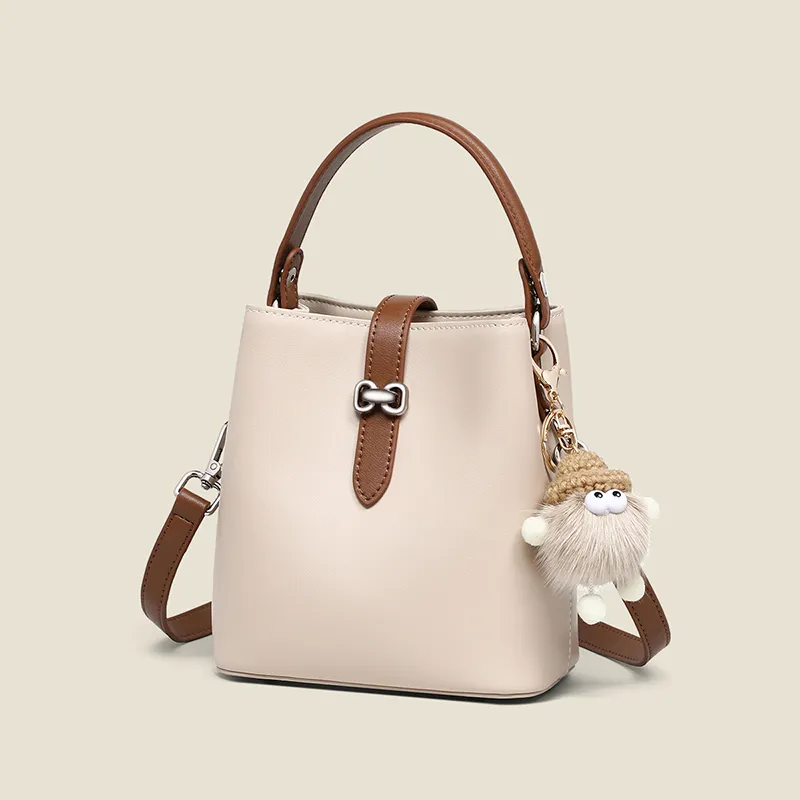 EBLAN Cow Leather Handbag Regular Women's Ecru-2