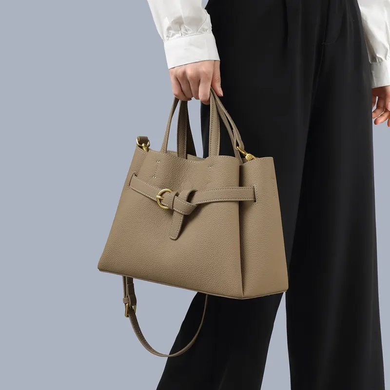 EBLAN Cow Leather Handbag Regular Women's Stone Wall Gray-3