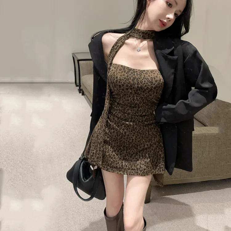 PAVEA Sleeveless Dress Women's Image Color-6