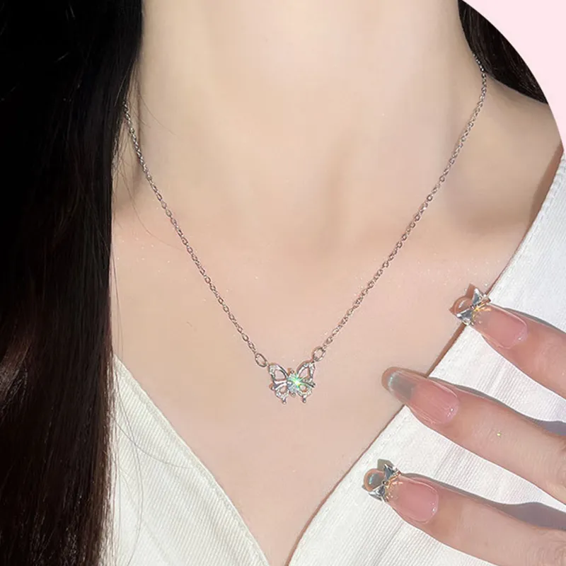 ERROR Synthetic Cubic Zirconia Necklaces Women's-1