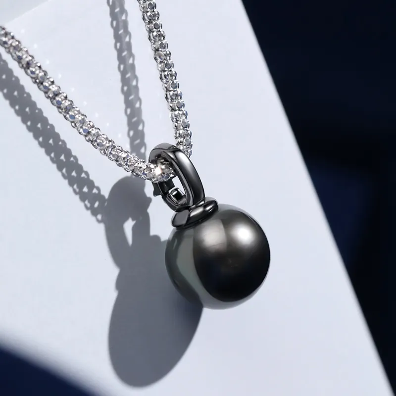IL&CO. Pearl Pendants Women's-14