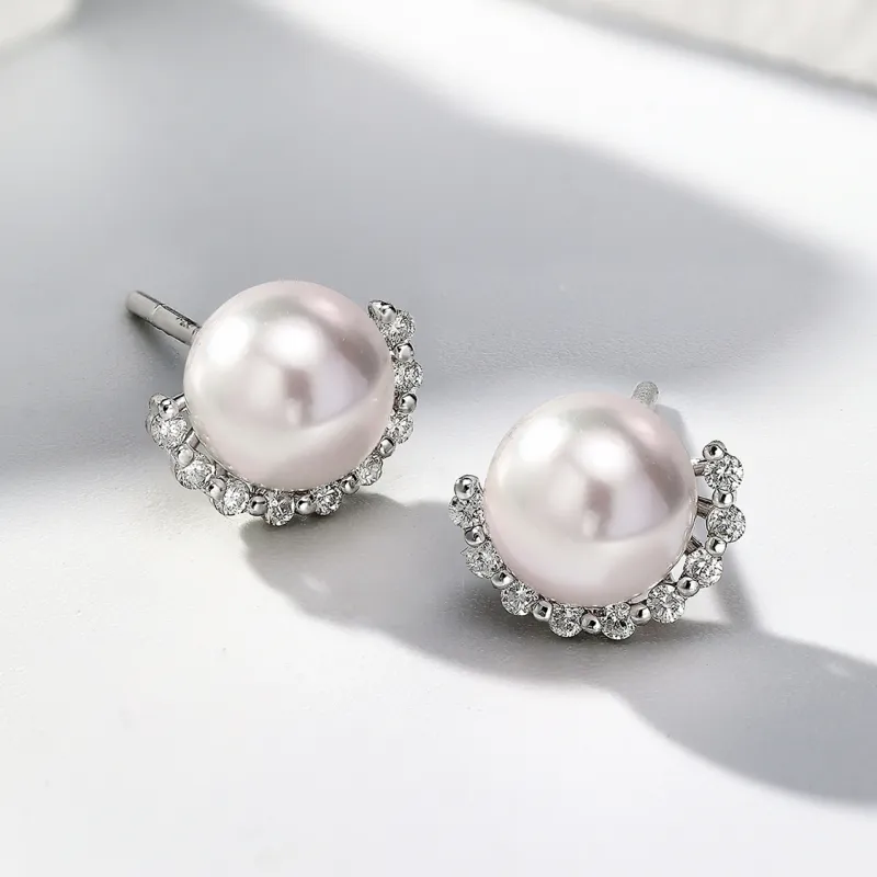 IL&CO. Pearl Stud Earrings Women's-1