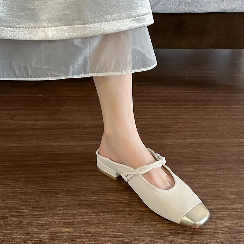 KATHRYN WILSON Slip Resistant Closed Toe Slippers Women's-7