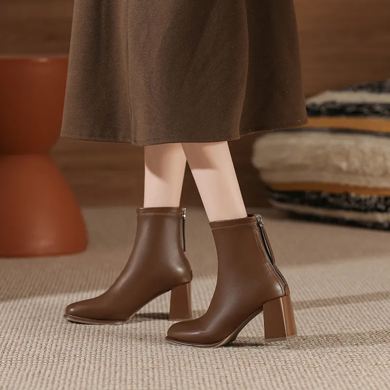 KATHRYN WILSON Ankle Boots Women's-6