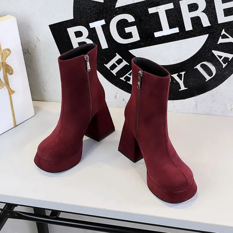 KATHRYN WILSON Ankle Boots Women's-8