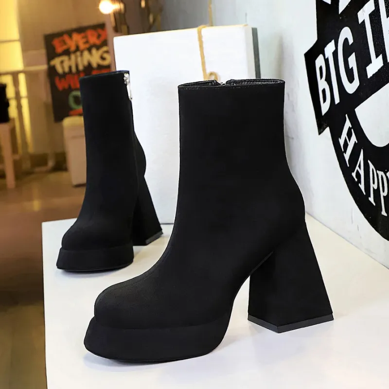 KATHRYN WILSON Ankle Boots Women's-17