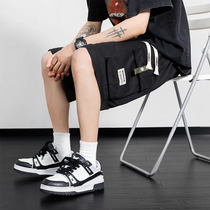 Caramella Cargo Shorts Unisex Black-3