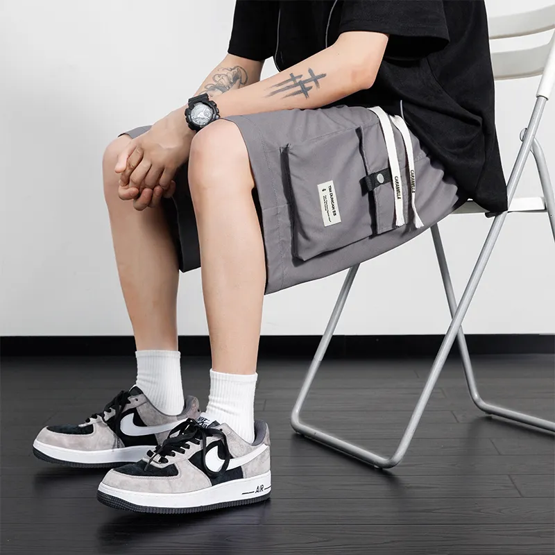 Caramella Cargo Shorts Unisex Black-10