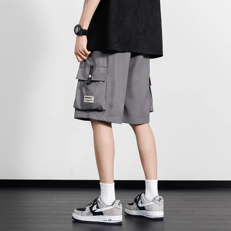 Caramella Cargo Shorts Unisex Black-8