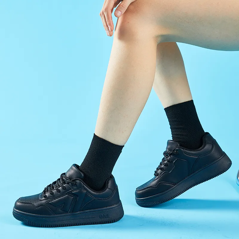 A1 Small White Shoes Coverage Wear-Resistant Lightweight Low-Top Skateboard Shoes Unisex-26