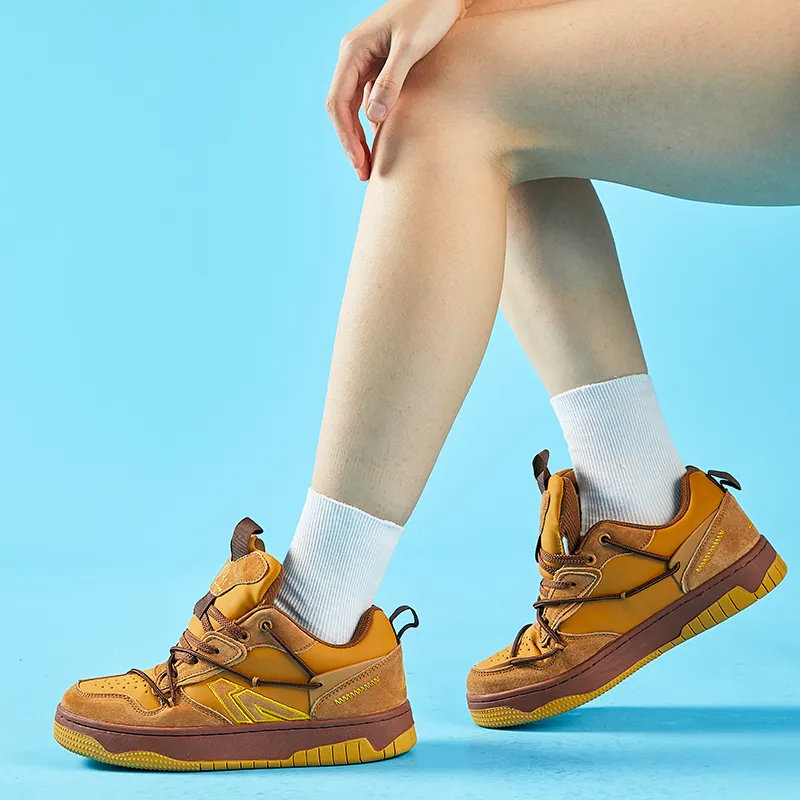 A1 Wear-Resistant Height Increasing Low-Top Puffy Skateboard Shoes Unisex-68
