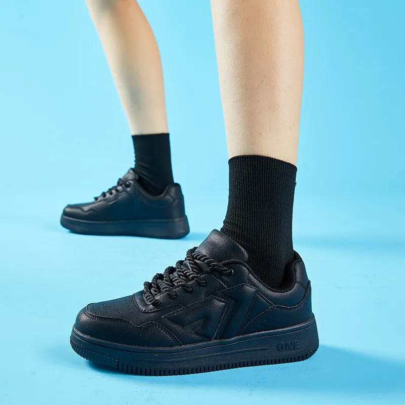 A1 Small White Shoes Coverage Wear-Resistant Lightweight Low-Top Skateboard Shoes Unisex-25
