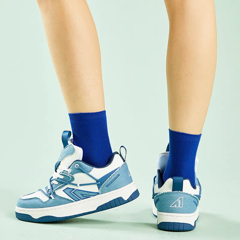 A1 Wear-Resistant Height Increasing Low-Top Puffy Skateboard Shoes Unisex-121