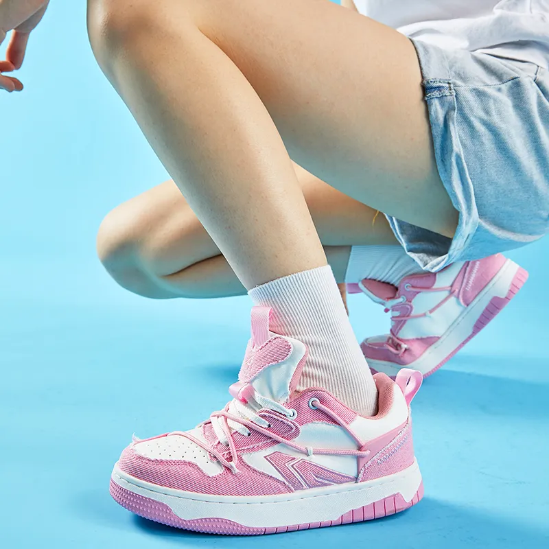 A1 Wear-Resistant Height Increasing Low-Top Puffy Skateboard Shoes Unisex-132