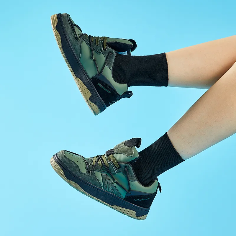 A1 Wear-Resistant Height Increasing Low-Top Puffy Skateboard Shoes Unisex-76
