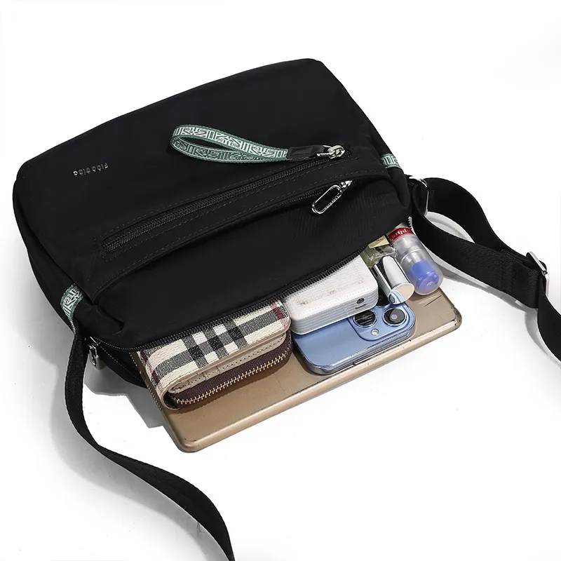 FIDO DIDO Oxford Crossbody Bag Medium Size Women's Multicolor-5