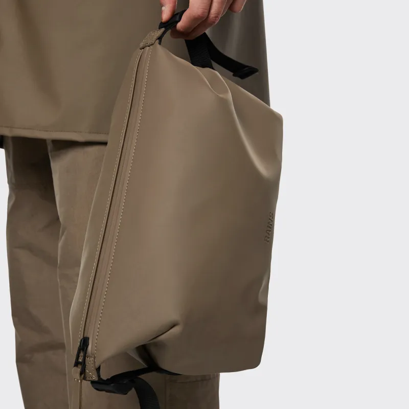 Rains Polyester Handbag Casual Bag Toiletry Bag Medium Size Unisex-7