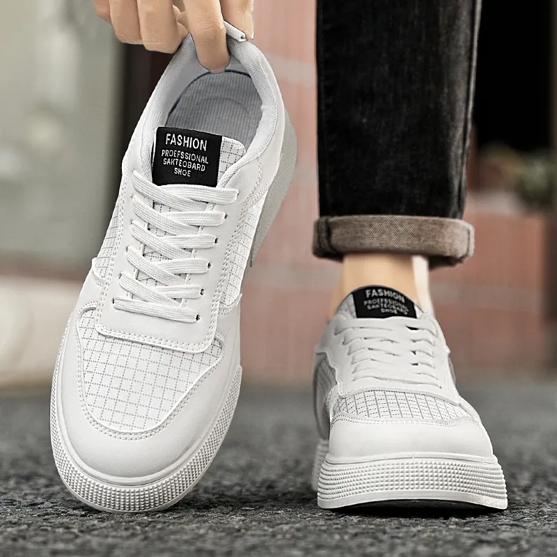 BAKE Anti Slip Wear Resistant Low Top Skateboard Shoes Men's-11