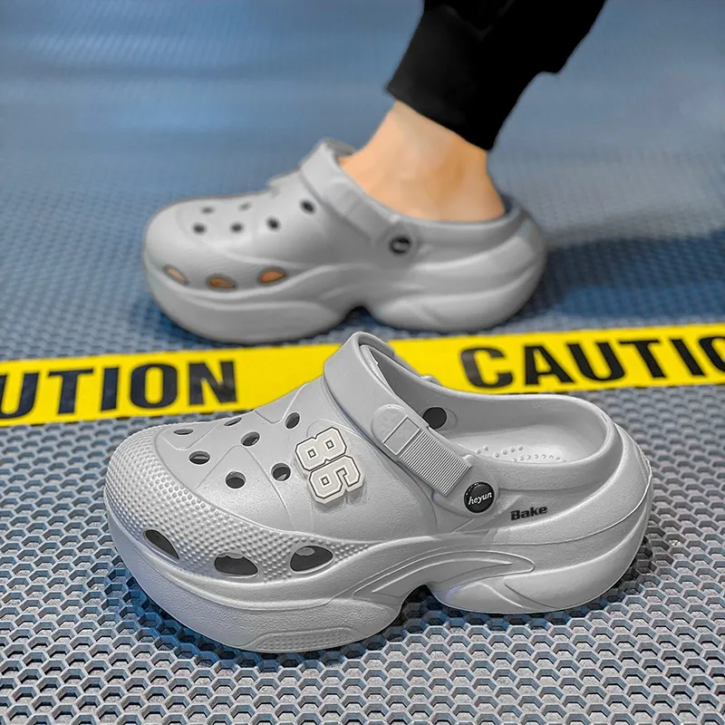 BAKE Clogs Men-18