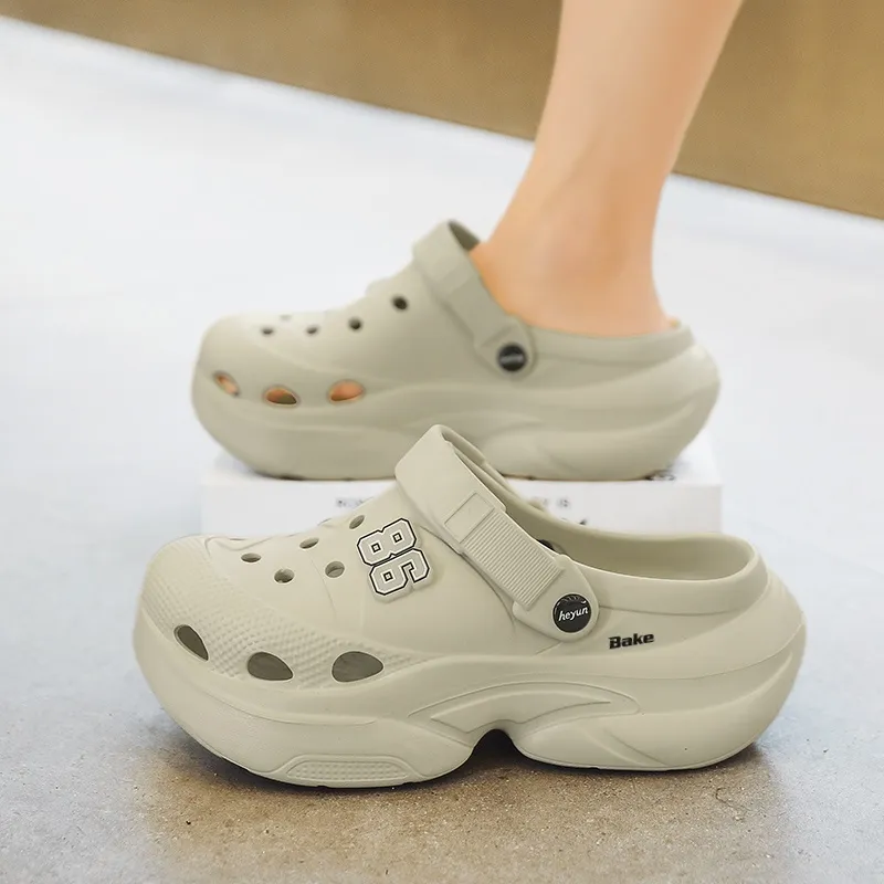 BAKE Clogs Men-1