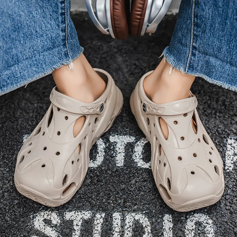 BAKE Clogs Men-4