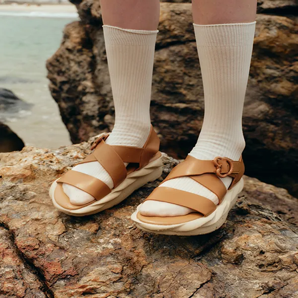Teenie Weenie Strap Sandals Women's Brown-4