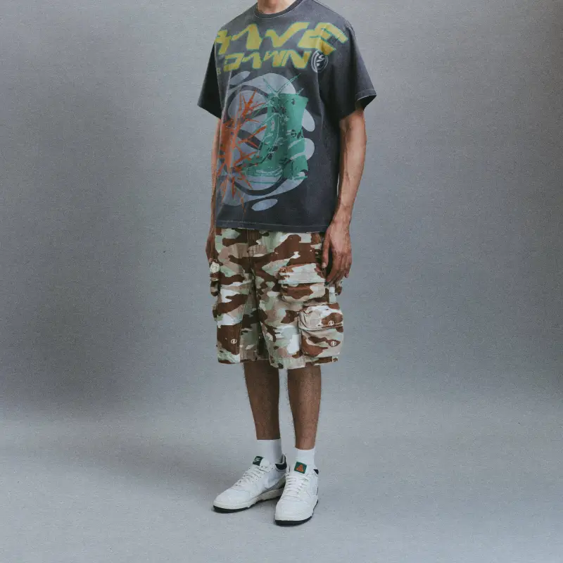 Createexploreexpandconquer Camouflage print Shorts-3