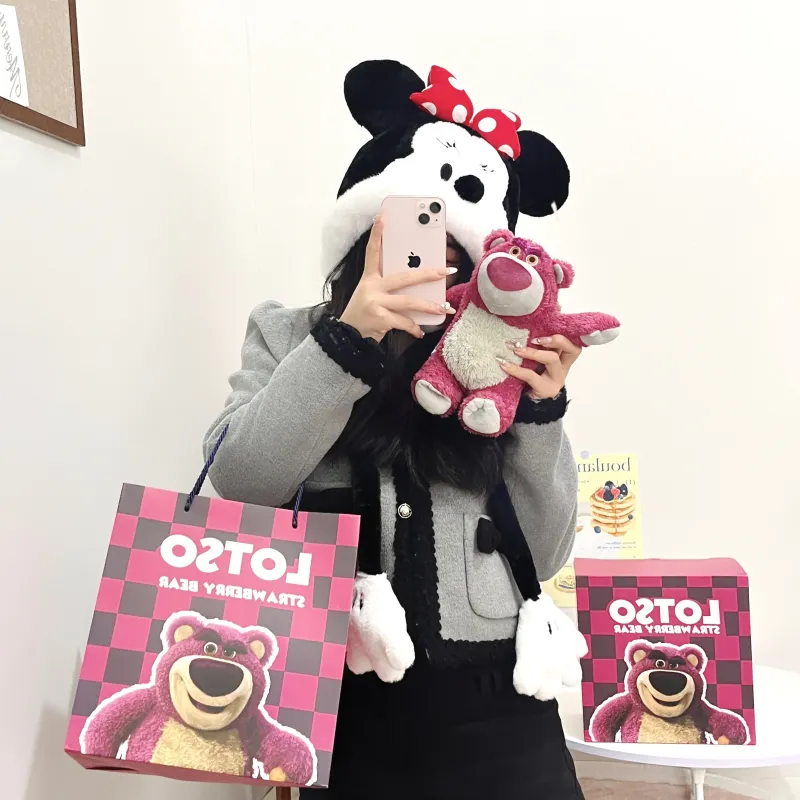 Disney Lotso Collection Minnie Collection Polyester Beanies Women's-2