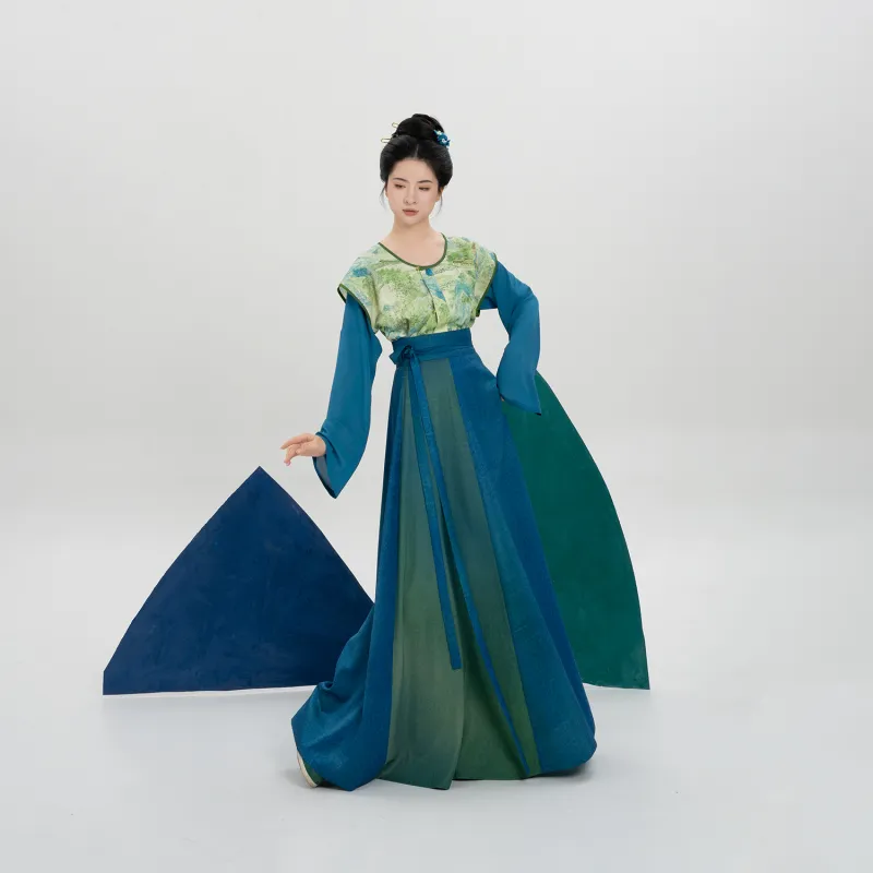 Weaving Division Hanfu Women's Three Piece Set Tang Beshi+Round Neck Top+Eight Slit Skirt-1