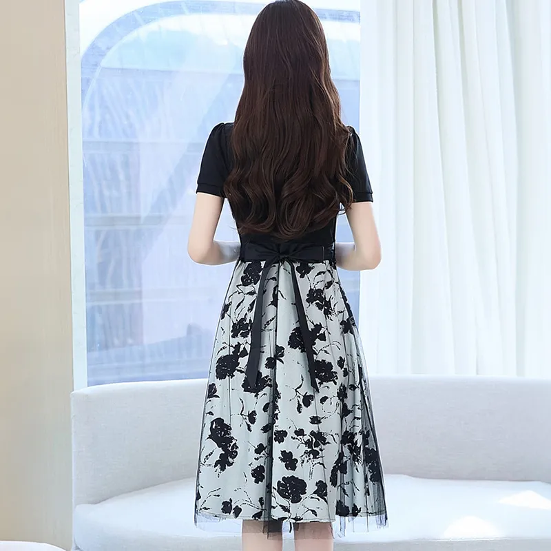 Pa33word Short Sleeved Dress Women's-24