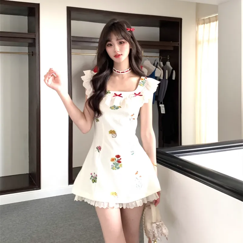 AURORA MUSE Short Sleeved Dress Women's-3