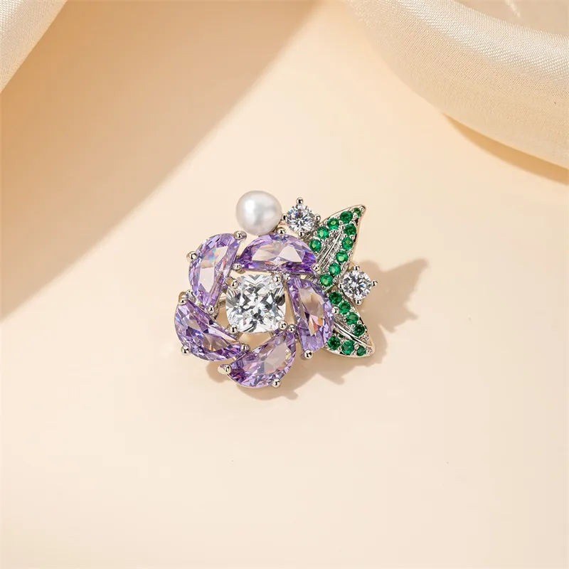 QLADY Brooches Women's-1