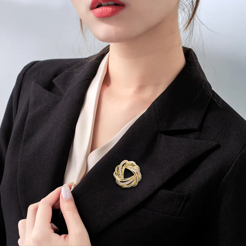 QLADY Brooches Unisex-3