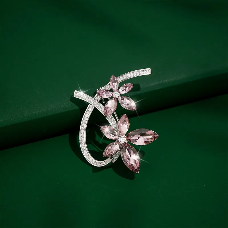 QLADY Brooches Women's-8