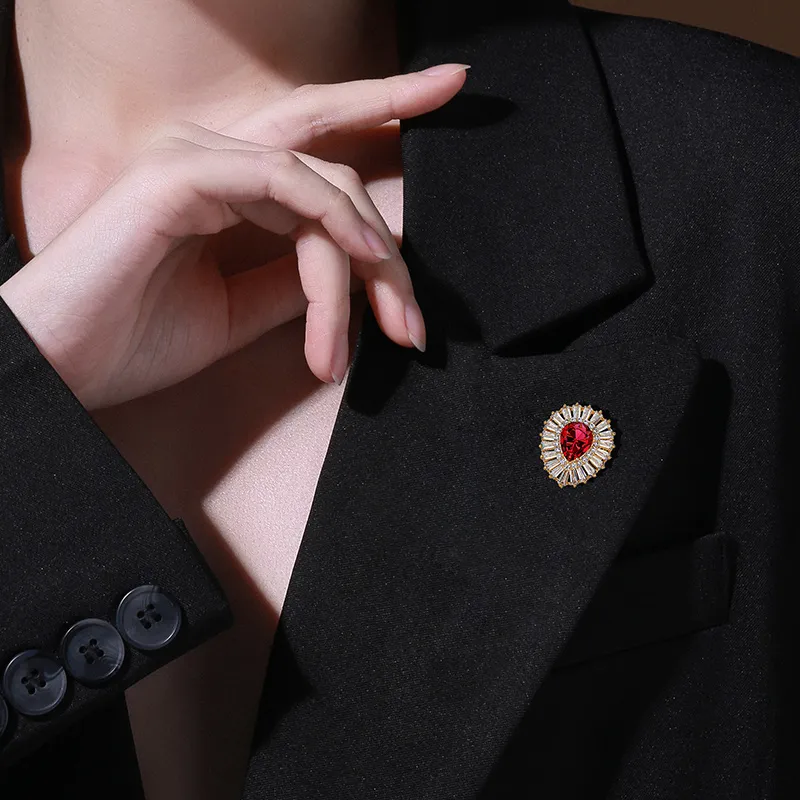QLADY Brooches Women's-4