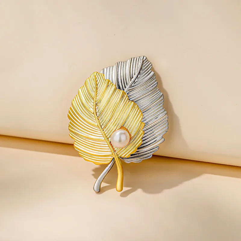 QLADY Freshwater Pearl Brooches Women's-5