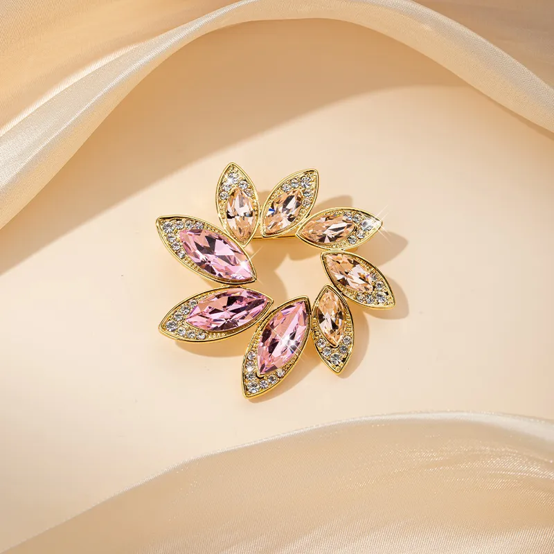 QLADY Brooches Women's-5