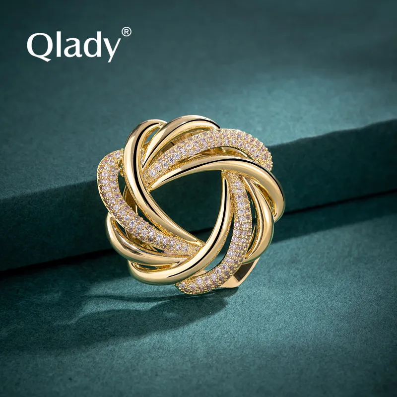 QLADY Brooches Unisex-1