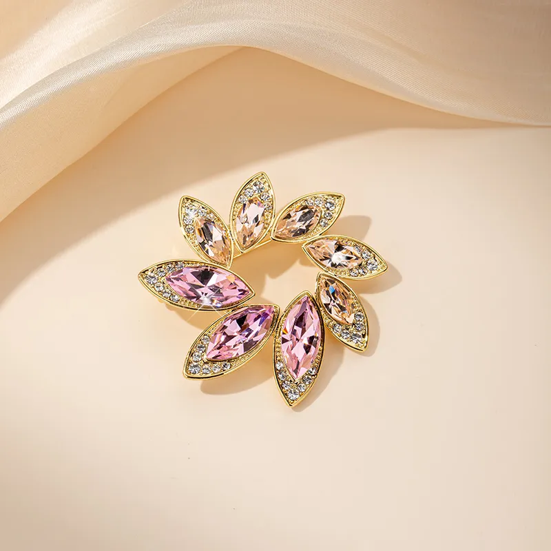 QLADY Brooches Women's-2