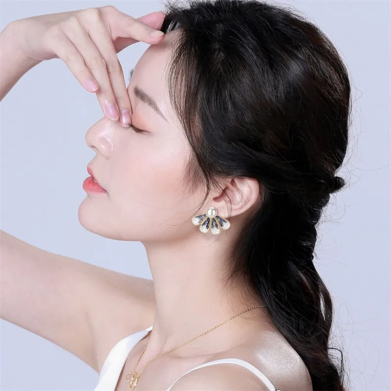QLADY S925 Silver Stud Earrings Women's-2