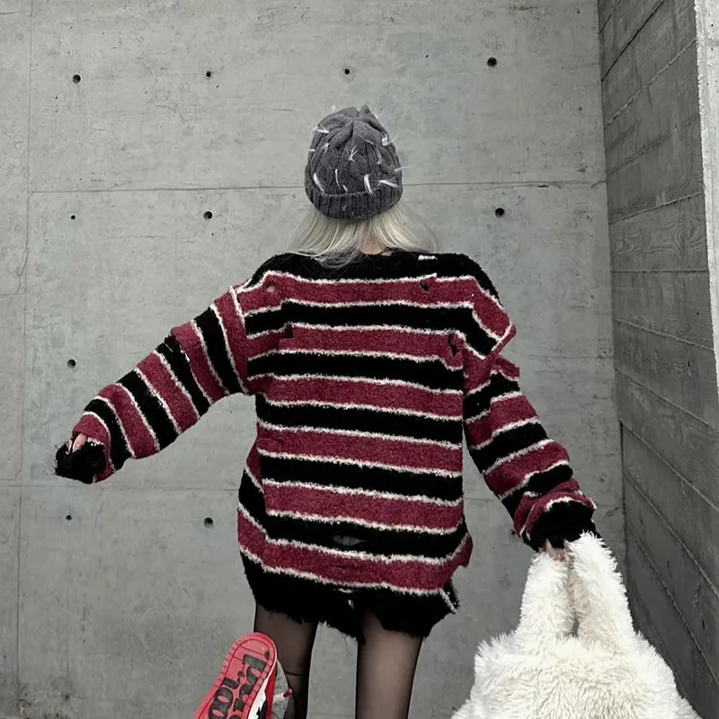 Discover Mental Club Polyester Beanies Unisex-2