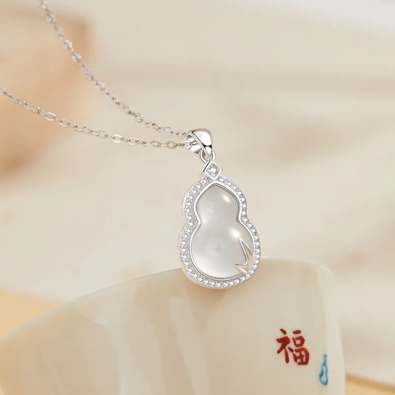 Branded Jewelry Natural Chalcedony Pendants Women's-4