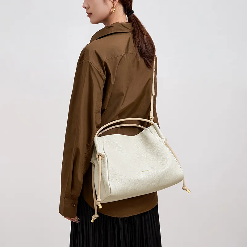 CNOLES Synthetic Leather Shoulder Bag Women's Nestlé Coffee White-6