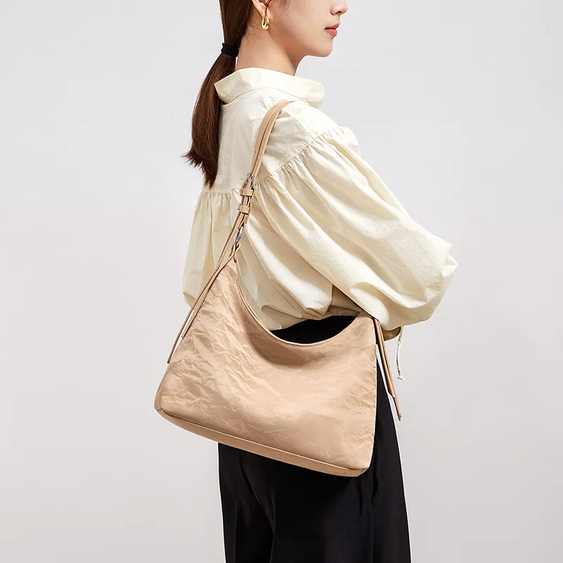 CNOLES Pearlescent Cow Leather Casual Workplace Date Commute Hobo Bag Shoulder Bag Women's Multicolor-16