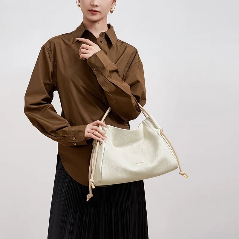 CNOLES Synthetic Leather Shoulder Bag Women's Nestlé Coffee White-7